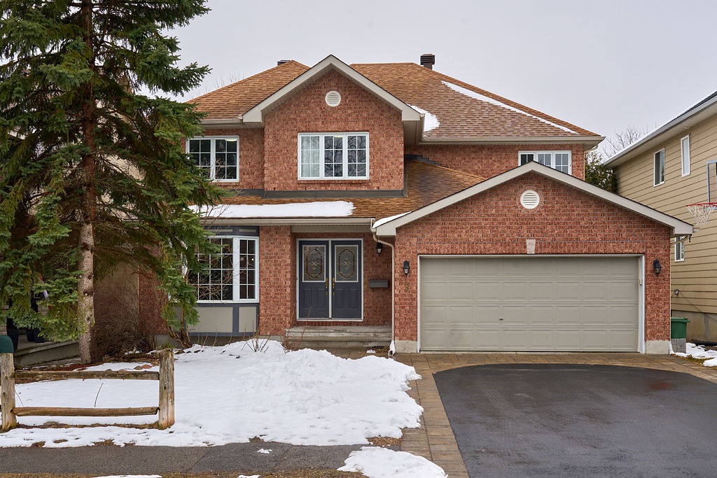 636 ROUNCEY ROAD